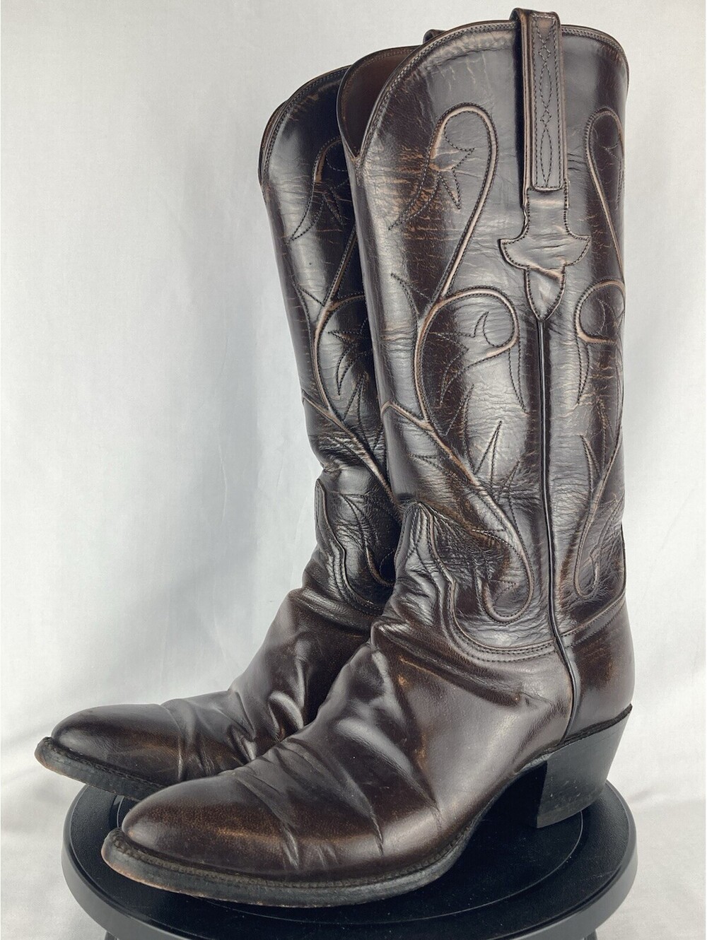 Women’s 8.5 C Vintage Lucchese Dark Brown Leather Western Cowboy Boots LL7595